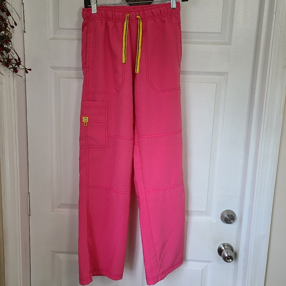 Spread Good Cheer Woman's Scrub Pants, Size: Small Color: Pink - Picture 2 of 10